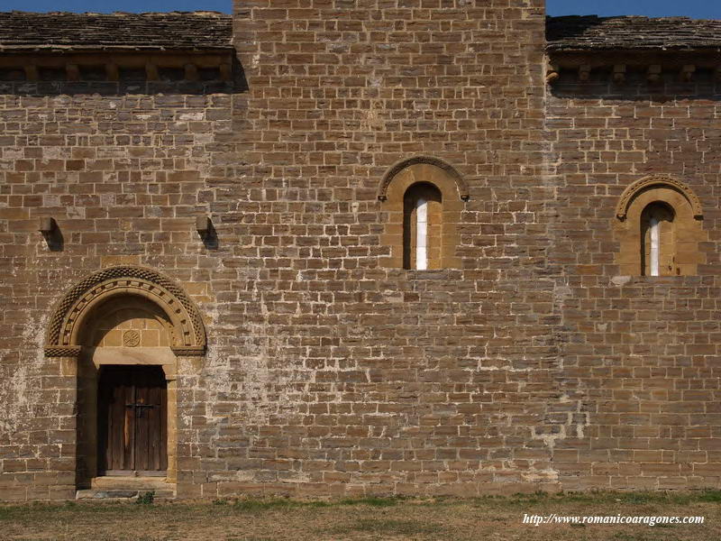 DETALLE DE LOS ´TRAMOS´DEL MURO SUR